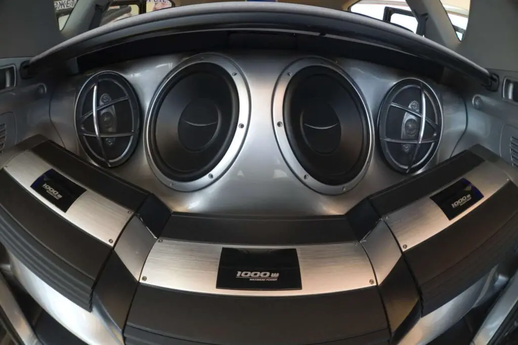 Subaru Radio Not Working - 4 Reasons and Solutions! 2 radio sound issues